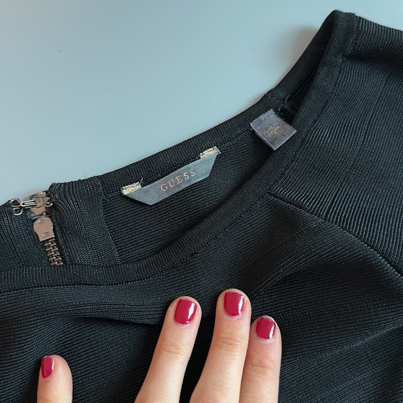 Guess Black Bandage Croptop - Picture 3 of 4